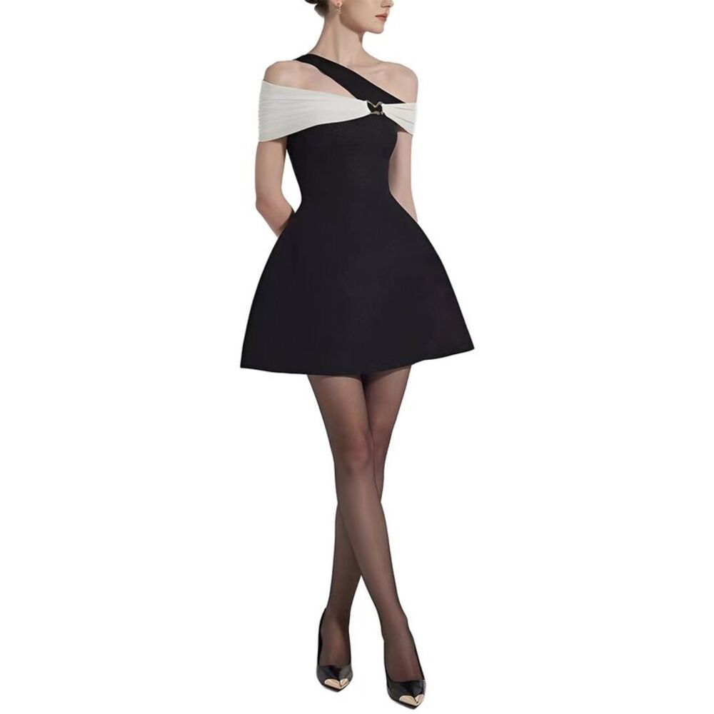 Amanda Royal Womens  Off-The-Shoulder Mini Dress